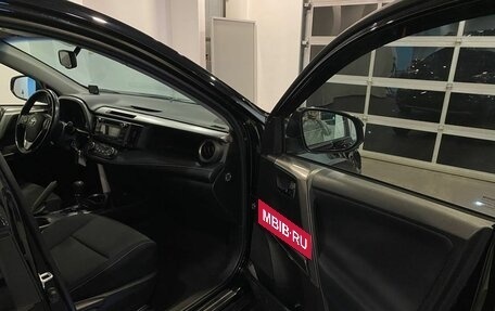 Toyota RAV4, 2017 год, 2 640 000 рублей, 28 фотография