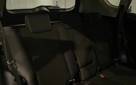 Toyota RAV4, 2017 год, 2 640 000 рублей, 37 фотография