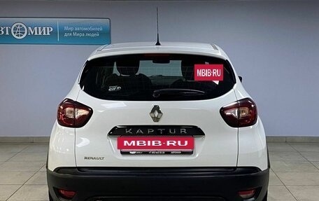 Renault Kaptur I рестайлинг, 2018 год, 1 232 000 рублей, 6 фотография