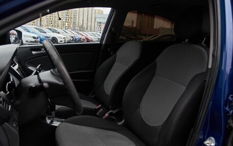 Hyundai Solaris II рестайлинг, 2012 год, 715 000 рублей, 11 фотография