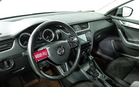 Skoda Octavia, 2019 год, 1 949 700 рублей, 11 фотография