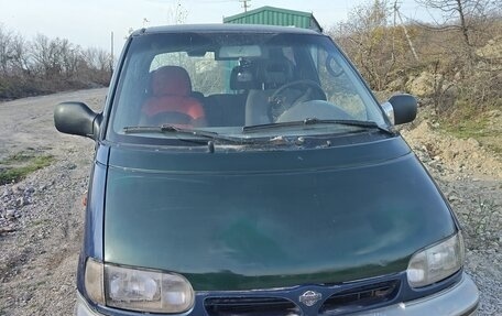 Nissan Serena I, 1999 год, 300 000 рублей, 1 фотография