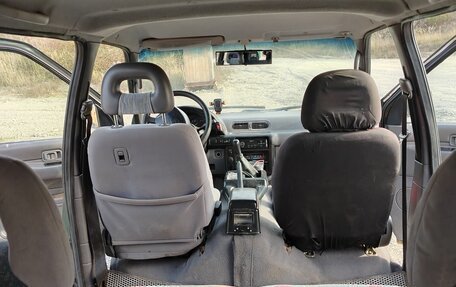 Nissan Serena I, 1999 год, 300 000 рублей, 11 фотография