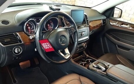 Mercedes-Benz GLS, 2016 год, 4 200 000 рублей, 22 фотография