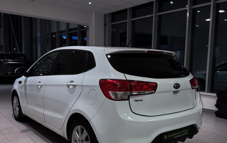 KIA Rio III рестайлинг, 2016 год, 842 000 рублей, 8 фотография