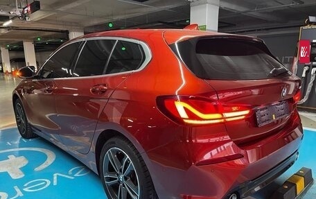 BMW 1 серия, 2020 год, 2 600 000 рублей, 4 фотография