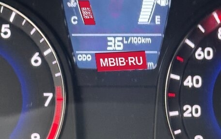 Hyundai Solaris II рестайлинг, 2011 год, 1 050 000 рублей, 10 фотография