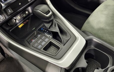 Toyota RAV4, 2025 год, 5 190 000 рублей, 25 фотография