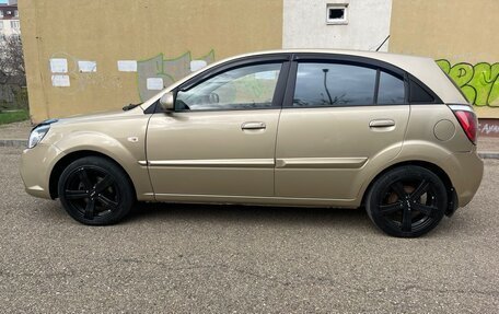 KIA Rio II, 2010 год, 700 000 рублей, 9 фотография