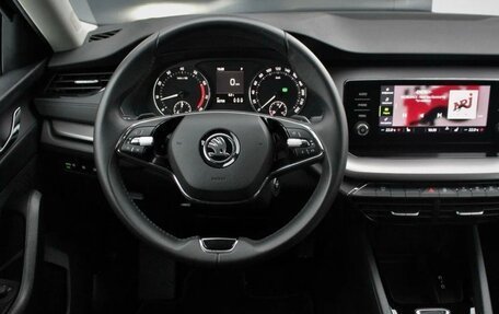 Skoda Octavia IV, 2020 год, 2 500 000 рублей, 7 фотография