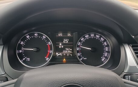 Skoda Rapid I, 2015 год, 730 000 рублей, 10 фотография