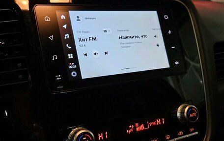 Mitsubishi Outlander III рестайлинг 3, 2021 год, 1 985 000 рублей, 13 фотография