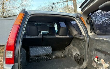 Honda CR-V II рестайлинг, 2004 год, 652 000 рублей, 1 фотография