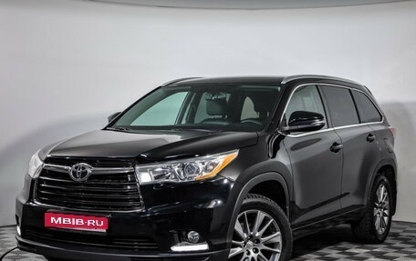 Toyota Highlander III, 2015 год, 2 899 000 рублей, 1 фотография
