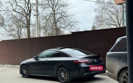 Mercedes-Benz E-Класс, 2018 год, 12 000 000 рублей, 3 фотография