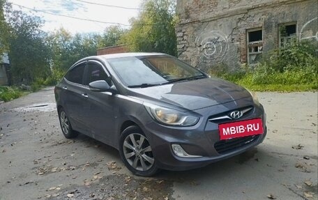 Hyundai Solaris II рестайлинг, 2011 год, 548 000 рублей, 11 фотография