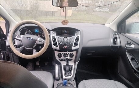 Ford Focus III, 2013 год, 900 000 рублей, 5 фотография