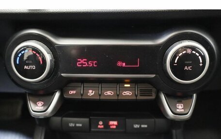 KIA Rio IV, 2018 год, 1 300 200 рублей, 11 фотография