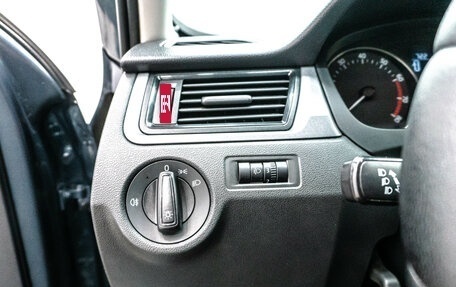 Skoda Rapid I, 2015 год, 799 000 рублей, 8 фотография