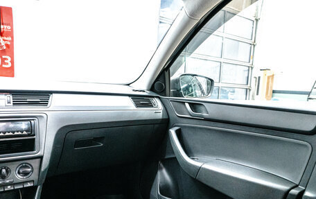 Skoda Rapid I, 2015 год, 799 000 рублей, 17 фотография