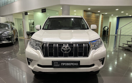 Toyota Land Cruiser Prado 150 рестайлинг 2, 2018 год, 4 695 000 рублей, 2 фотография
