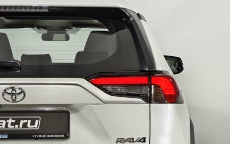 Toyota RAV4, 2025 год, 4 990 000 рублей, 10 фотография