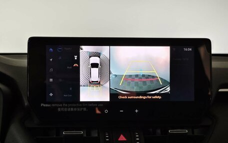 Toyota RAV4, 2025 год, 4 990 000 рублей, 23 фотография