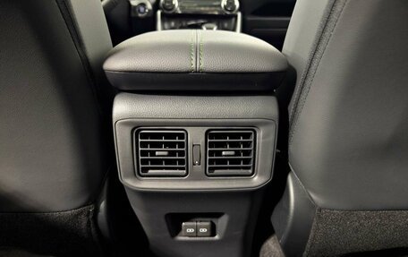 Toyota RAV4, 2025 год, 4 990 000 рублей, 27 фотография