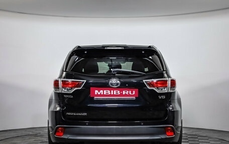 Toyota Highlander III, 2015 год, 2 899 000 рублей, 6 фотография