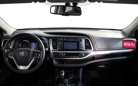 Toyota Highlander III, 2015 год, 2 899 000 рублей, 9 фотография