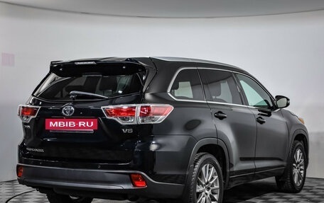 Toyota Highlander III, 2015 год, 2 899 000 рублей, 5 фотография