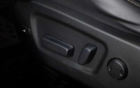 Toyota Highlander III, 2015 год, 2 899 000 рублей, 23 фотография