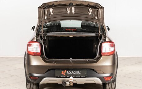 Renault Logan II, 2018 год, 1 097 000 рублей, 12 фотография