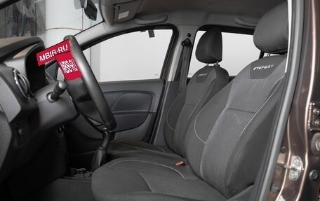 Renault Logan II, 2018 год, 1 097 000 рублей, 13 фотография