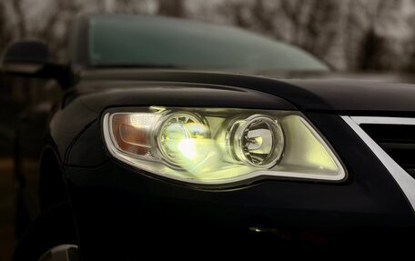 Volkswagen Touareg III, 2010 год, 1 300 000 рублей, 2 фотография