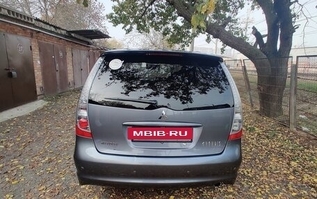 Mitsubishi Grandis, 2008 год, 1 850 000 рублей, 4 фотография