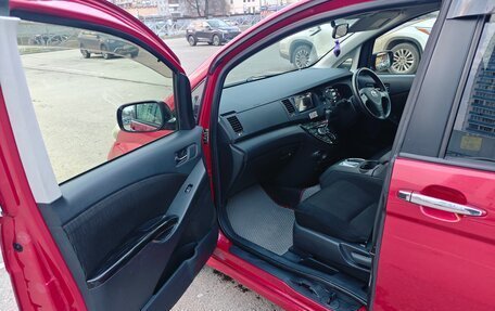 Toyota ISis I, 2012 год, 1 400 000 рублей, 16 фотография