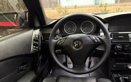 BMW 5 серия, 2003 год, 1 400 000 рублей, 31 фотография