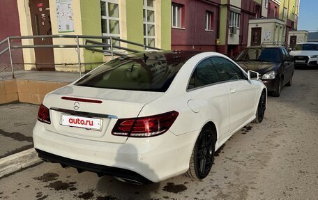 Mercedes-Benz E-Класс, 2014 год, 1 900 000 рублей, 6 фотография