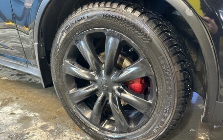 Infiniti FX I, 2007 год, 1 550 000 рублей, 10 фотография