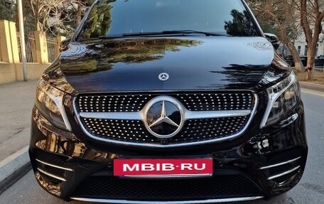 Mercedes-Benz V-Класс, 2023 год, 9 000 000 рублей, 8 фотография