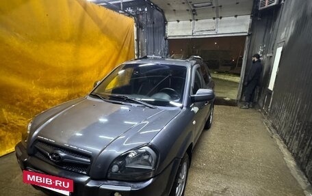 Hyundai Tucson III, 2008 год, 880 000 рублей, 3 фотография