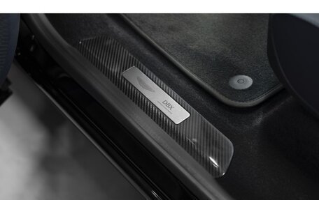 Aston Martin DBX I, 2024 год, 29 900 000 рублей, 30 фотография