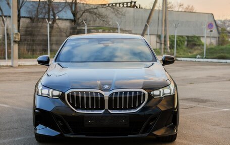BMW 5 серия, 2024 год, 12 000 000 рублей, 5 фотография