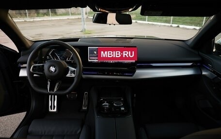 BMW 5 серия, 2024 год, 12 000 000 рублей, 6 фотография