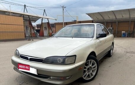 Toyota Camry V30, 1993 год, 390 000 рублей, 1 фотография