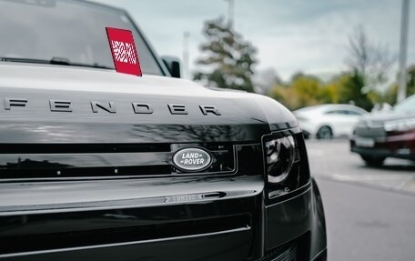 Land Rover Defender II, 2023 год, 11 700 000 рублей, 9 фотография