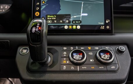 Land Rover Defender II, 2023 год, 11 700 000 рублей, 27 фотография