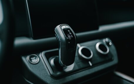 Land Rover Defender II, 2023 год, 11 700 000 рублей, 25 фотография