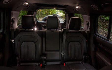 Land Rover Defender II, 2023 год, 11 700 000 рублей, 31 фотография